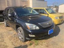 2004 Toyota Harrier