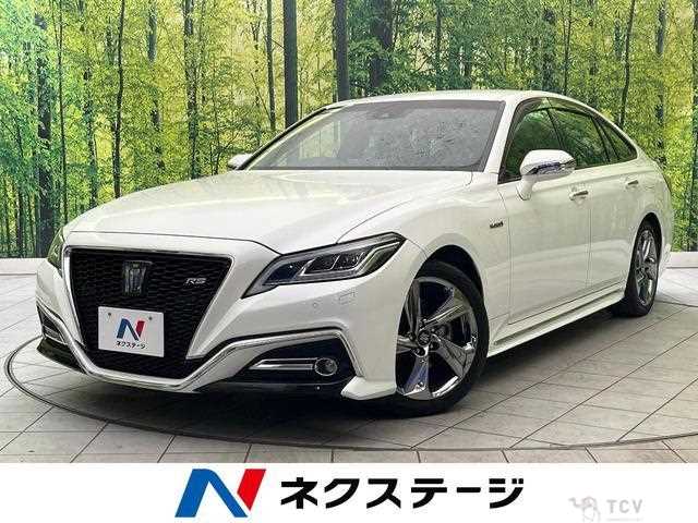2018 Toyota Crown Hybrid