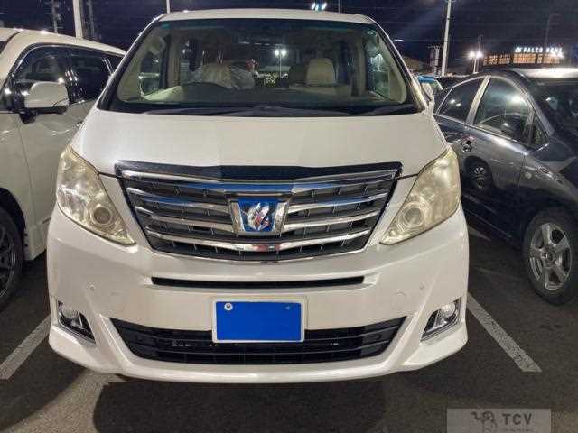 2012 Toyota Alphard Hybrid