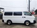 2004 Nissan Caravan Bus