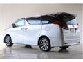 2015 Toyota Alphard Hybrid