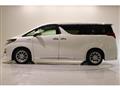 2015 Toyota Alphard Hybrid