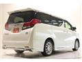 2015 Toyota Alphard Hybrid