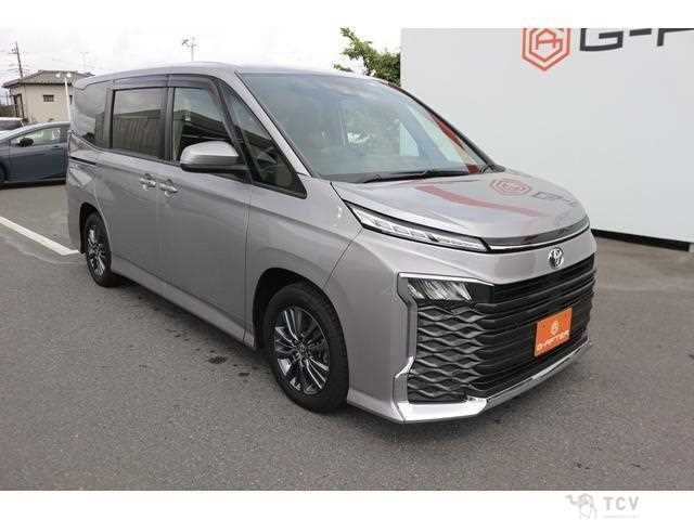 2023 Toyota Voxy