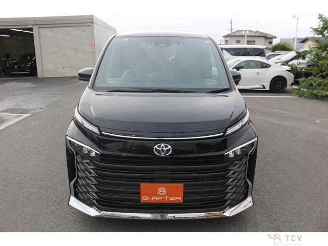2023 Toyota Voxy
