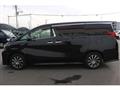 2017 Toyota Alphard Hybrid