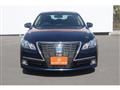 2013 Toyota Crown Hybrid