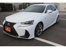 2017 Lexus IS