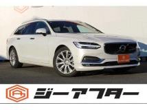 2018 Volvo V90