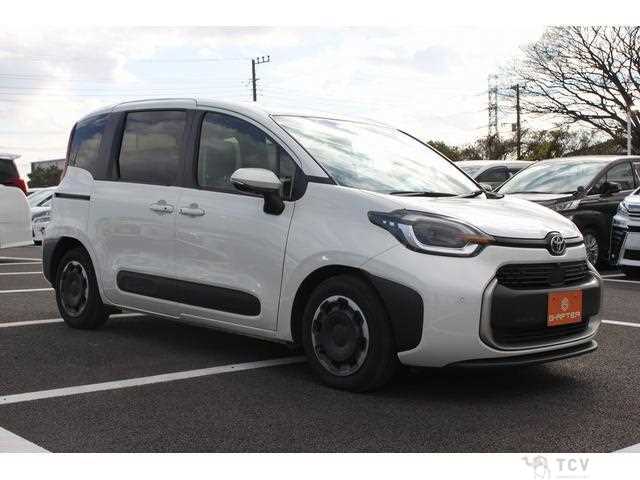 2022 Toyota Sienta