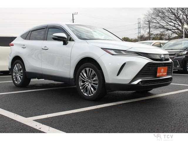 2022 Toyota Harrier Hybrid