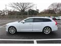 2017 Volvo V90