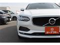 2017 Volvo V90