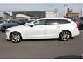 2017 Volvo V90