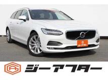 2017 Volvo V90