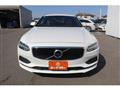 2017 Volvo V90