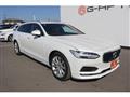 2017 Volvo V90