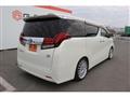 2015 Toyota Alphard Hybrid