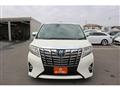 2015 Toyota Alphard Hybrid