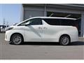 2020 Toyota Alphard Hybrid