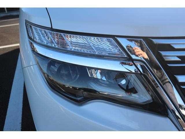Nissan Elgrand 2023 — фото 11 купить в Москве