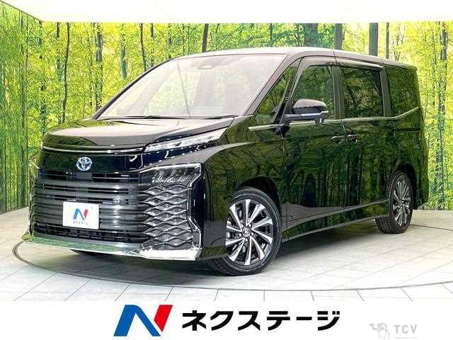 2025 Toyota Voxy