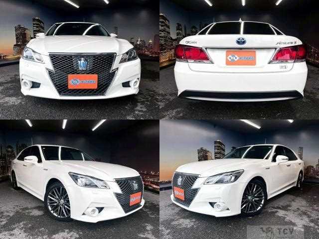 2013 Toyota Crown Hybrid