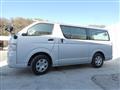 2005 Toyota Hiace Van