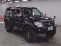 2009 Mitsubishi Pajero