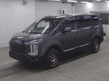 2021 Mitsubishi Delica D5