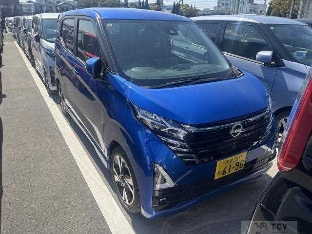 2023 Nissan Nissan Others