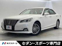 2016 Toyota Crown Hybrid