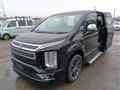 2021 Mitsubishi Delica D5