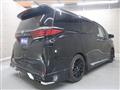 2023 Toyota Alphard Hybrid