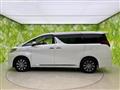 2017 Toyota Alphard Hybrid