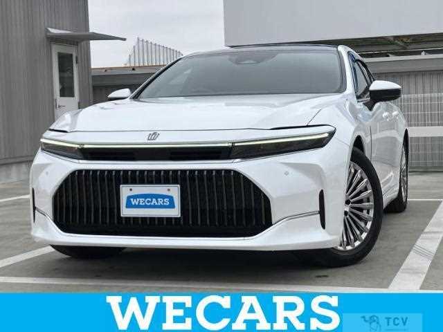 2024 Toyota Crown Hybrid