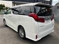 2018 Toyota Alphard Hybrid