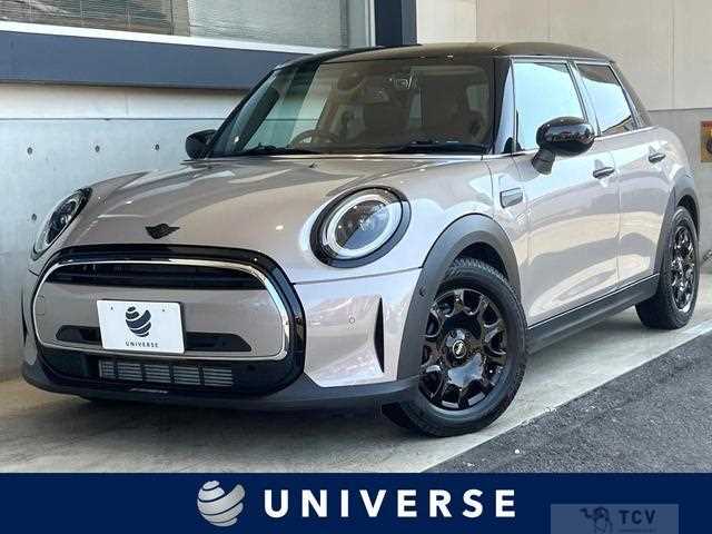 2022 BMW MINI