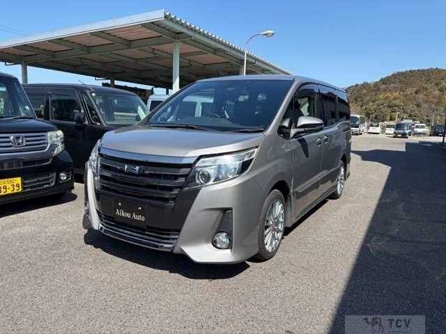 2016 Toyota Noah