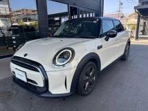 2021 BMW MINI