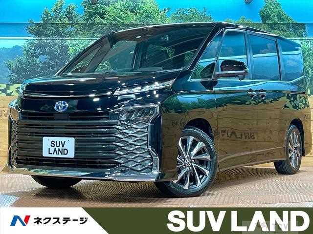 2023 Toyota Voxy