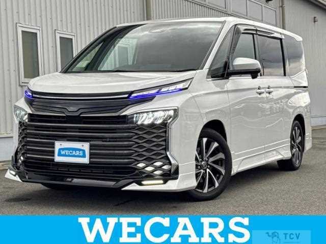 2023 Toyota Voxy