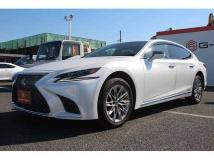 2017 Lexus LS