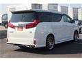 2019 Toyota Alphard Hybrid