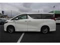 2020 Toyota Alphard Hybrid