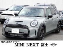 2022 BMW MINI