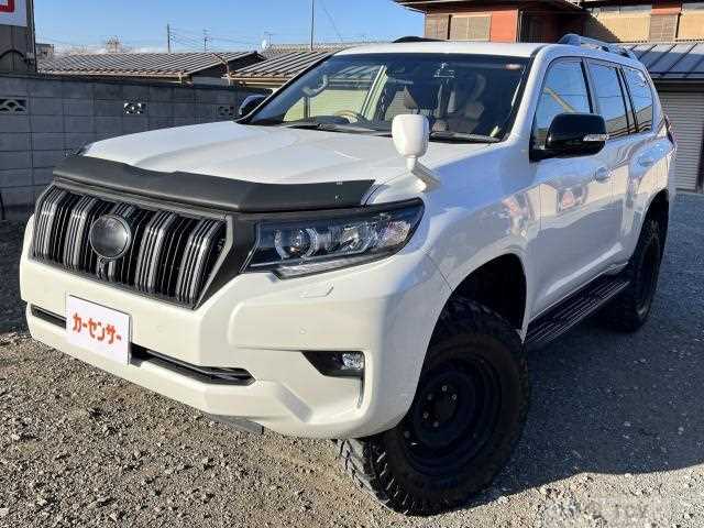 2020 Toyota Land Cruiser Prado