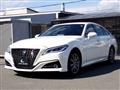 2019 Toyota Crown Hybrid