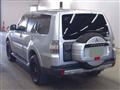 2008 Mitsubishi Pajero