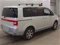 2007 Mitsubishi Delica D5